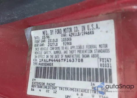 1996 Ford Mustang z USA, uszkodzony, nr VIN 1FALP4446TF163708